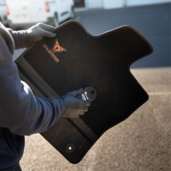 Brosse poils mi dure